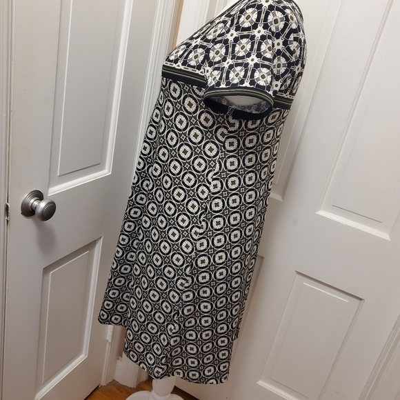 Max Studio Black & White Geometric Jersey Knit Dress Size Large - Picture 5 of 10